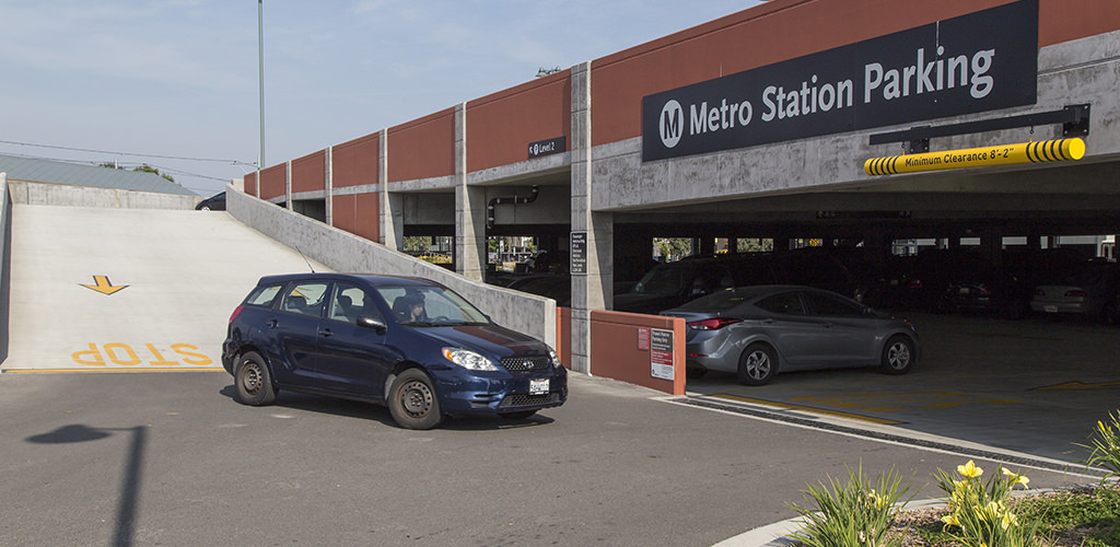 Slideshow image for Metro L Line (Gold) Arcadia Station Parking Structure