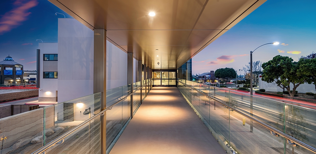 Slideshow image for Sharp Rees-Stealy Parking Structure