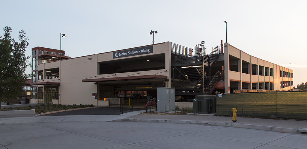 Slideshow image for Metro Gold Line Monrovia Station Parking Structure