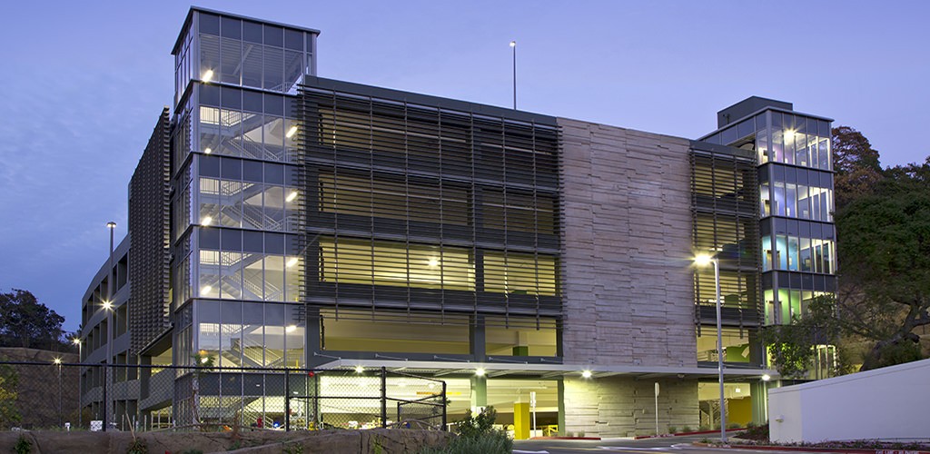 Slideshow image for Marin General Hospital Parking Structure